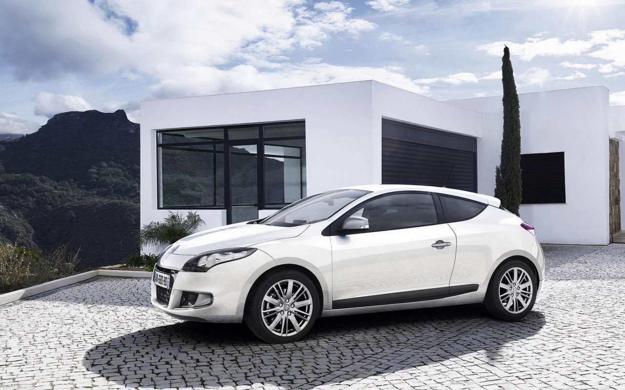 Новый Рено Меган Купе