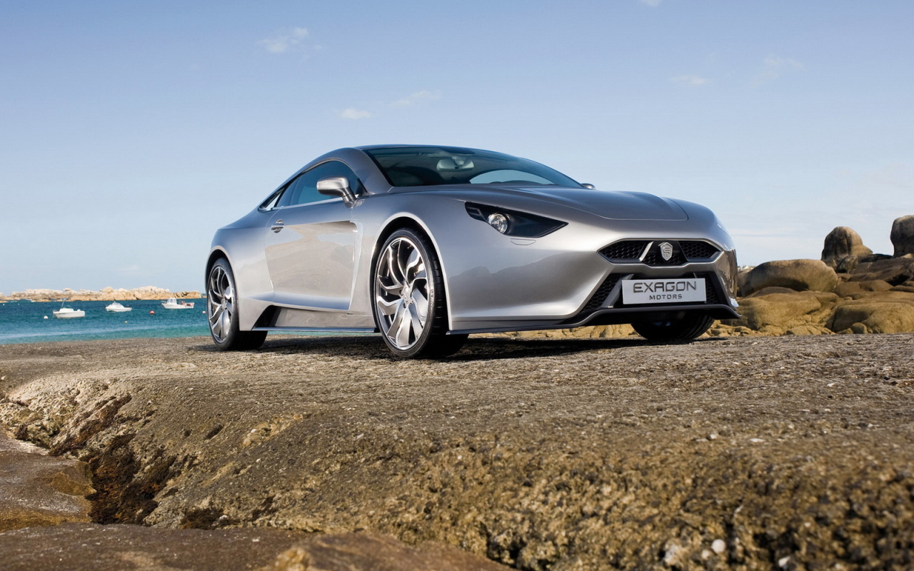 Франзуский авто Exagon-Furtive-eGT