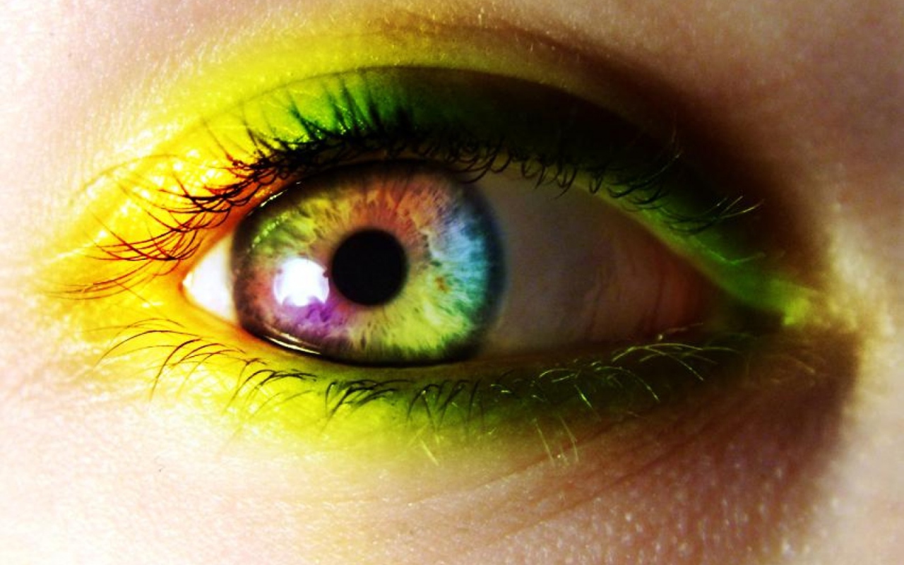 Желтый глаз