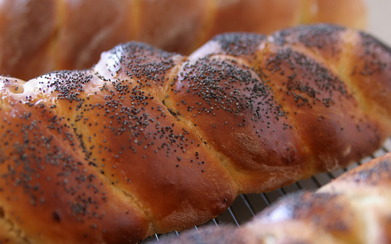 Хрустящий батон с маком