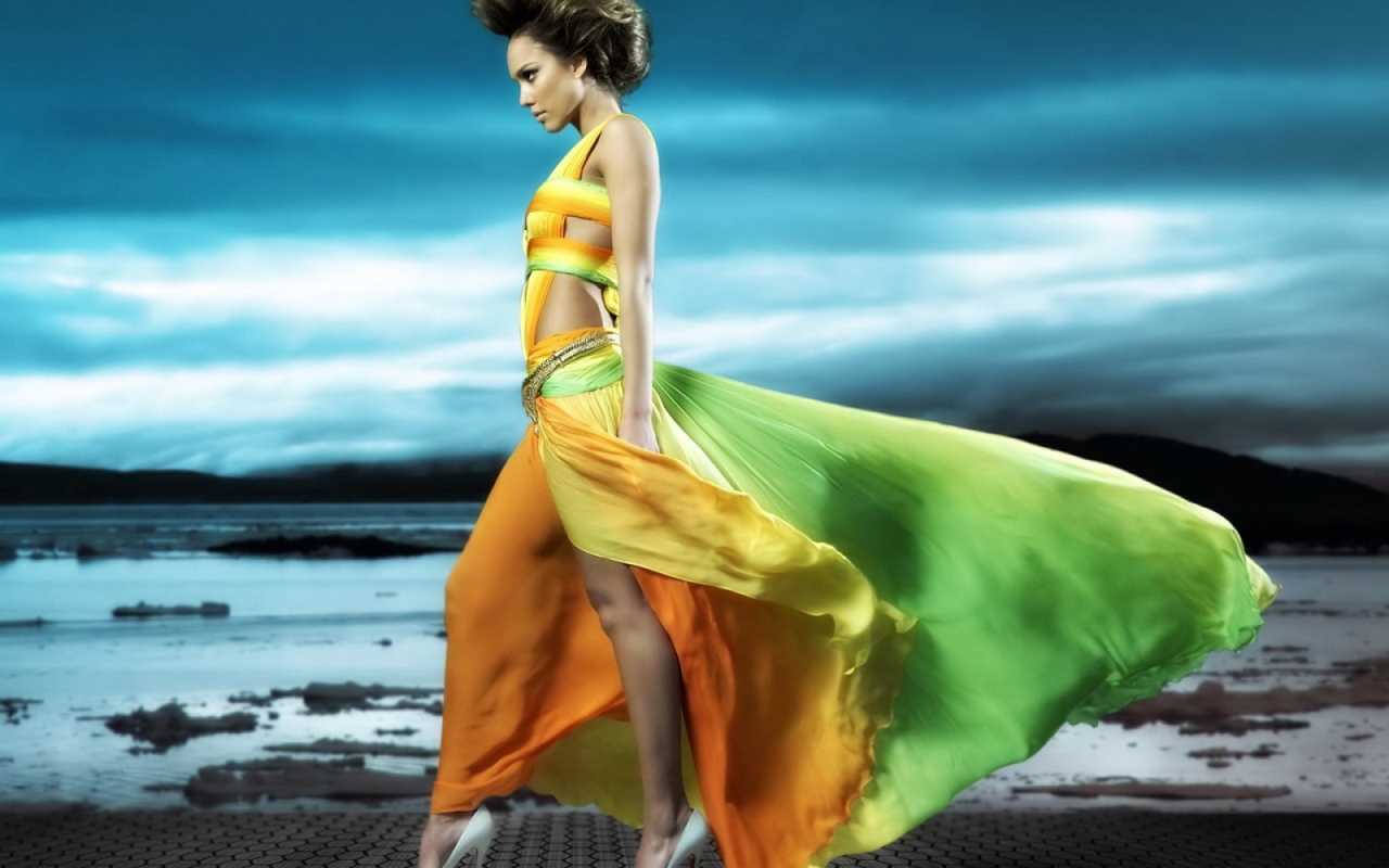 Джессика Алба