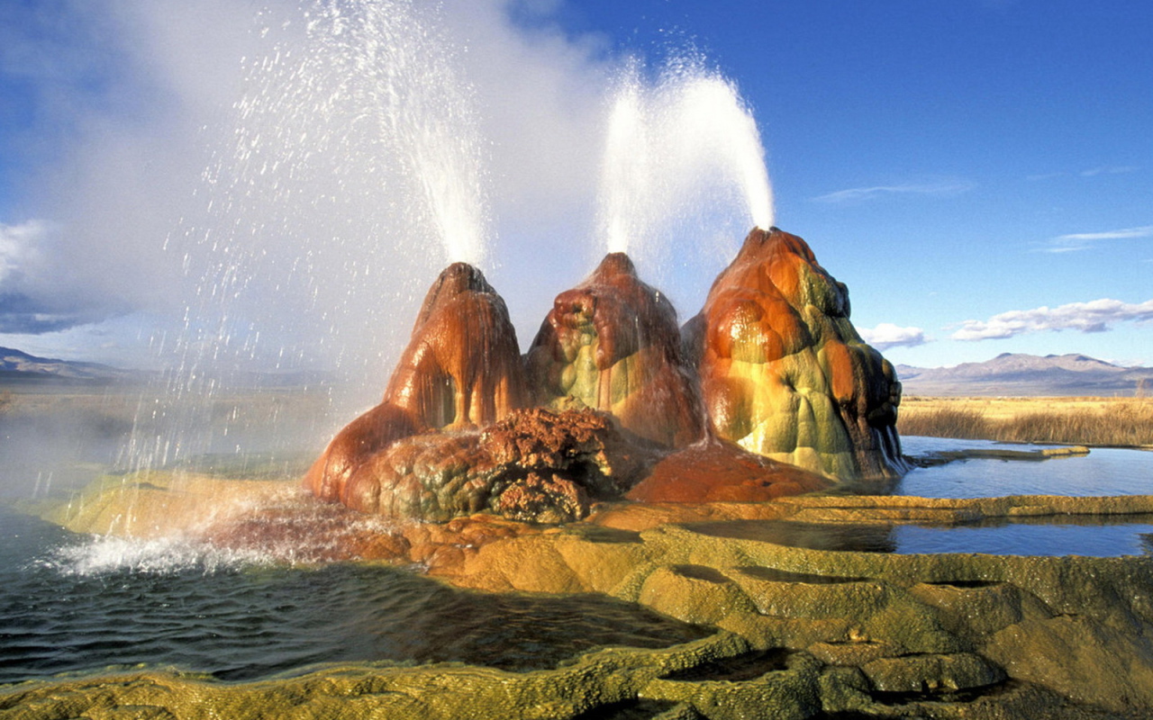 Невада, гейзер в пустыне