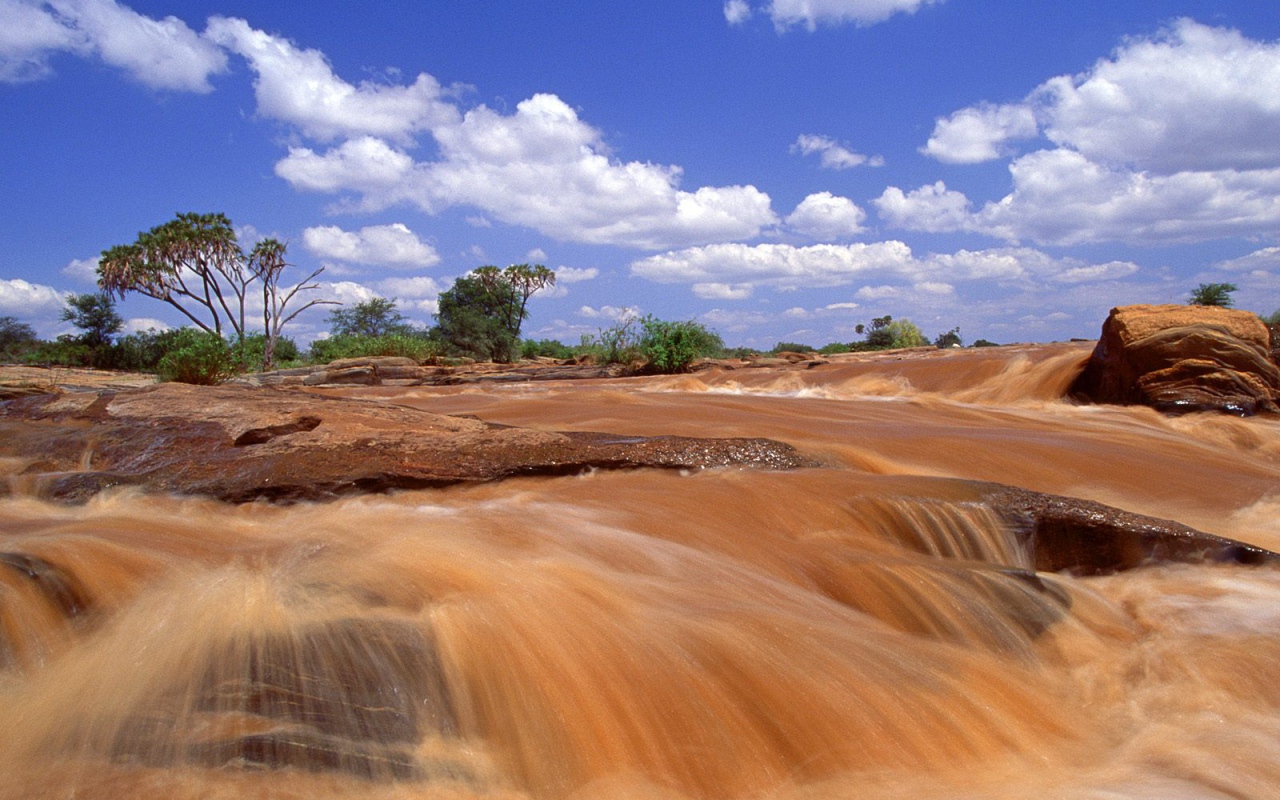 Водопады Лугард Кения