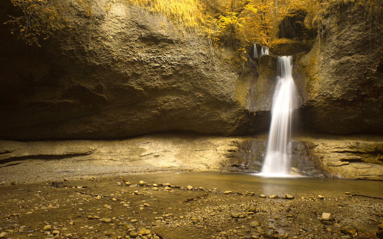 Маленькие водопады