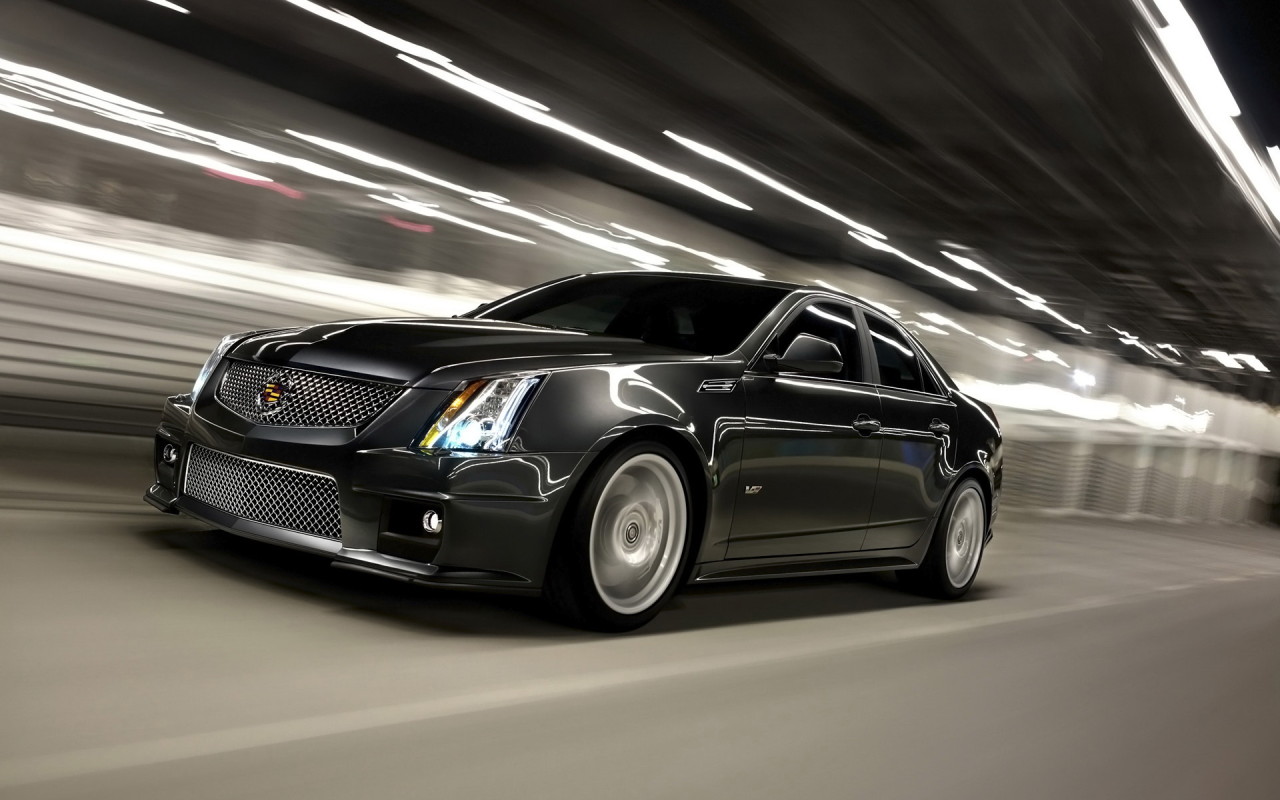 Cadillac-CTS-V-Sport-Sedan