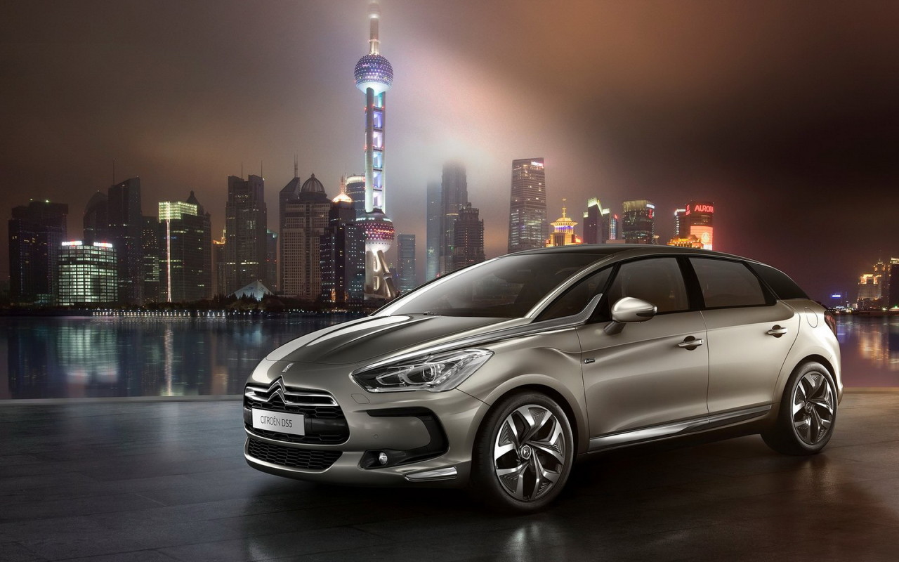 Citroen-DS5 2012