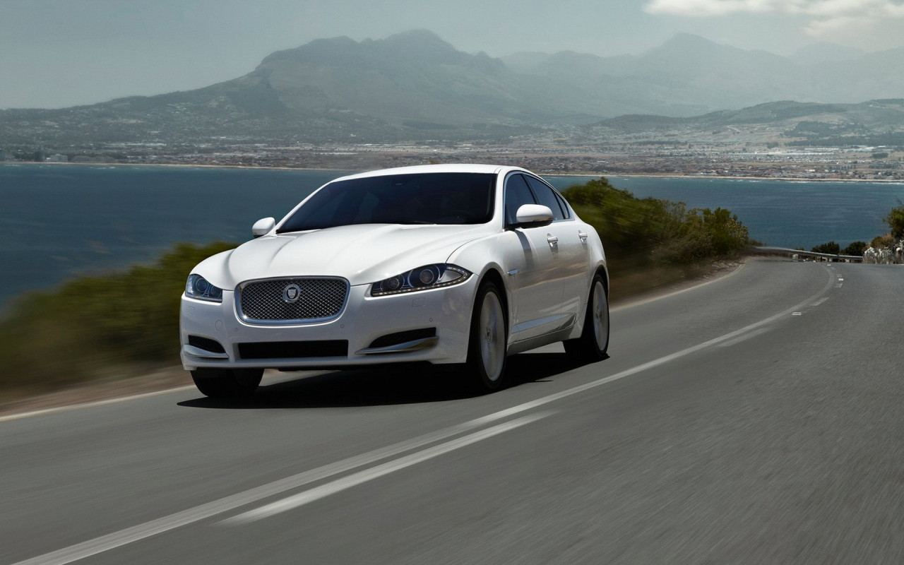 Jaguar-XF