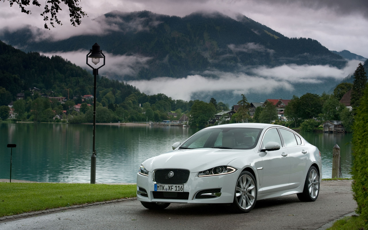 Jaguar-XF