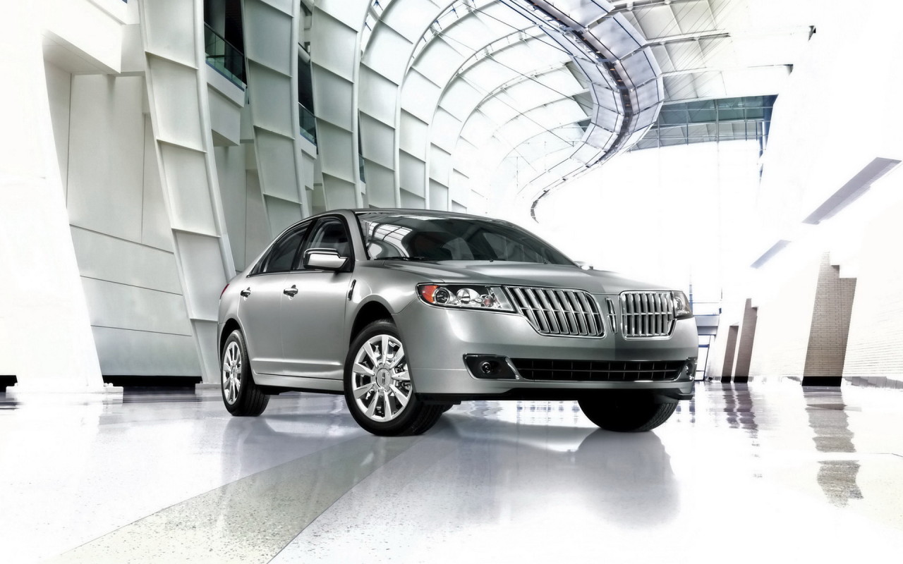 2011-Lincoln-MKZ