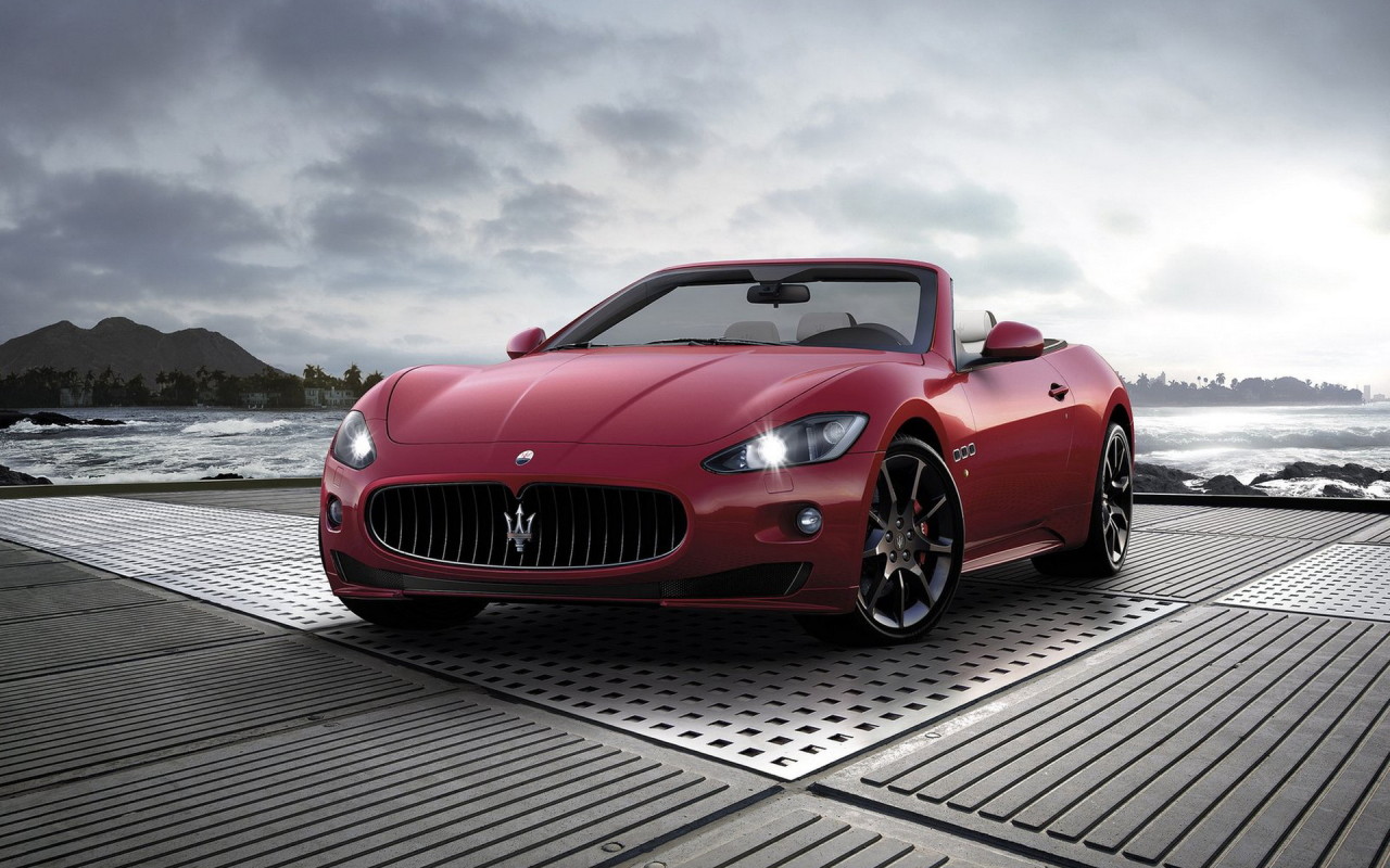 2012 Maserati-GranCabrio Sport