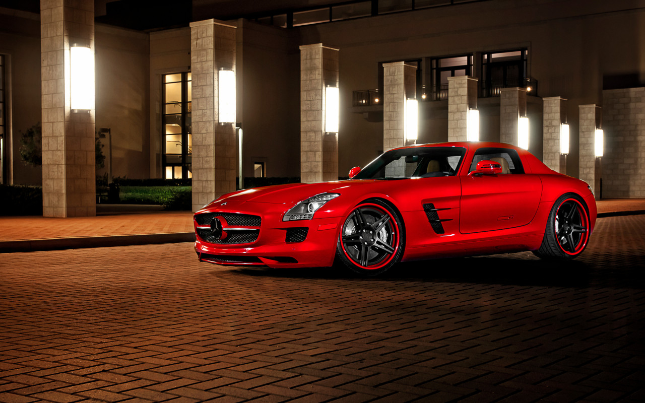 Mercedes Benz SLS AMG