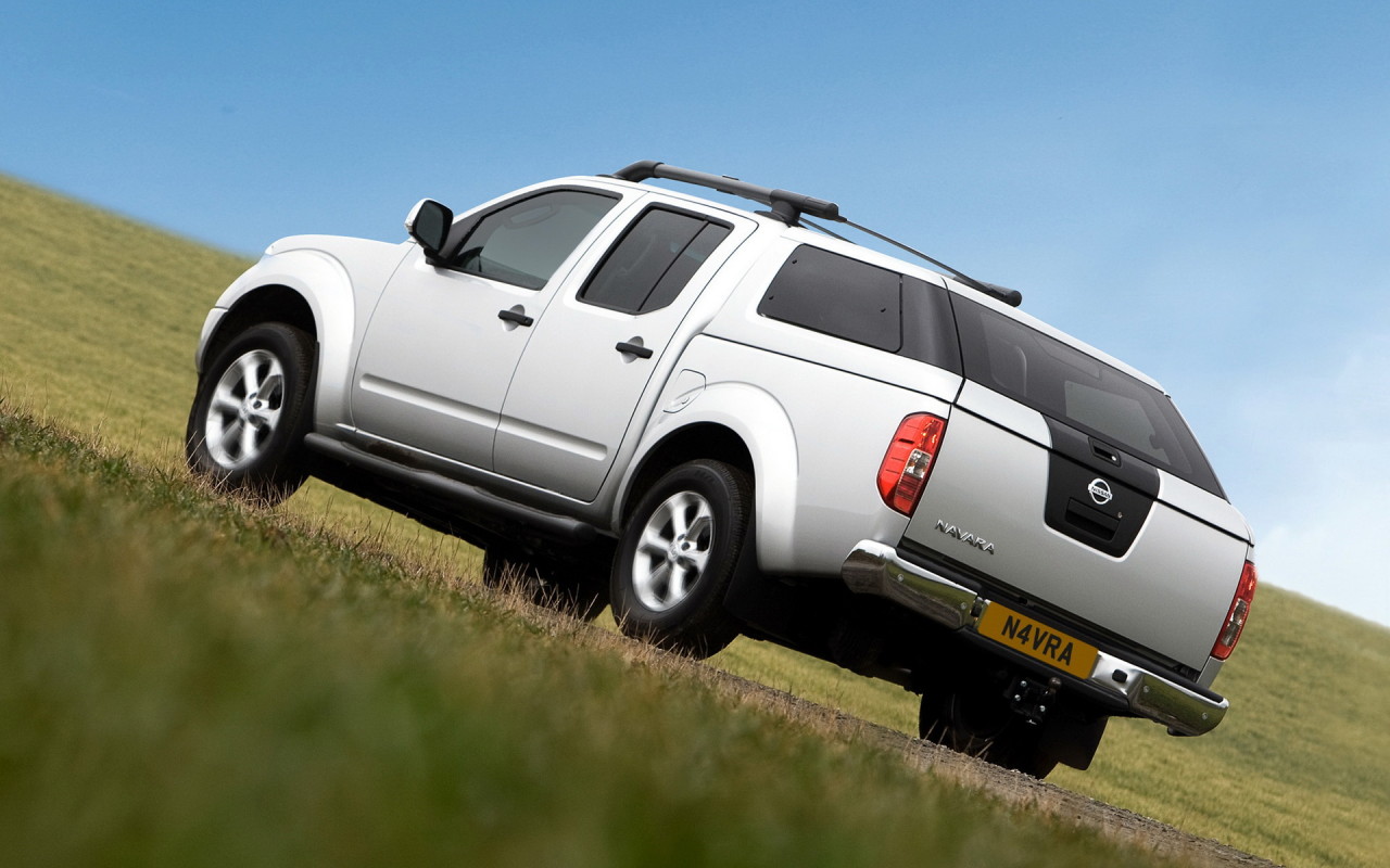 Nissan Navara Aventura X-back