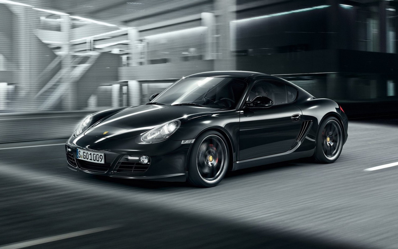 Porsche-Cayman S Black Edition
