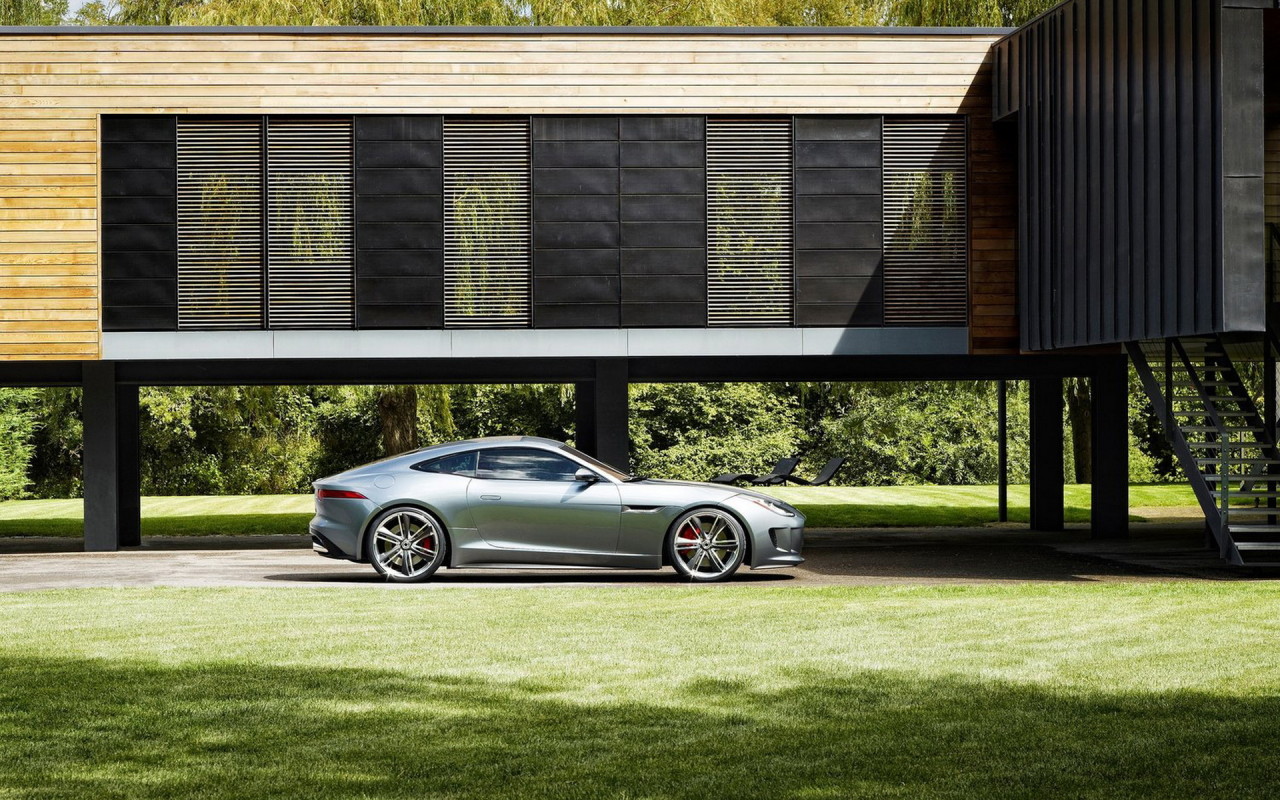 Jaguar-C-X16 Concept