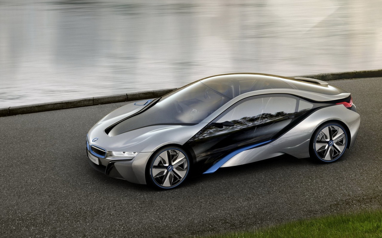 новый BMW-i8 Concept