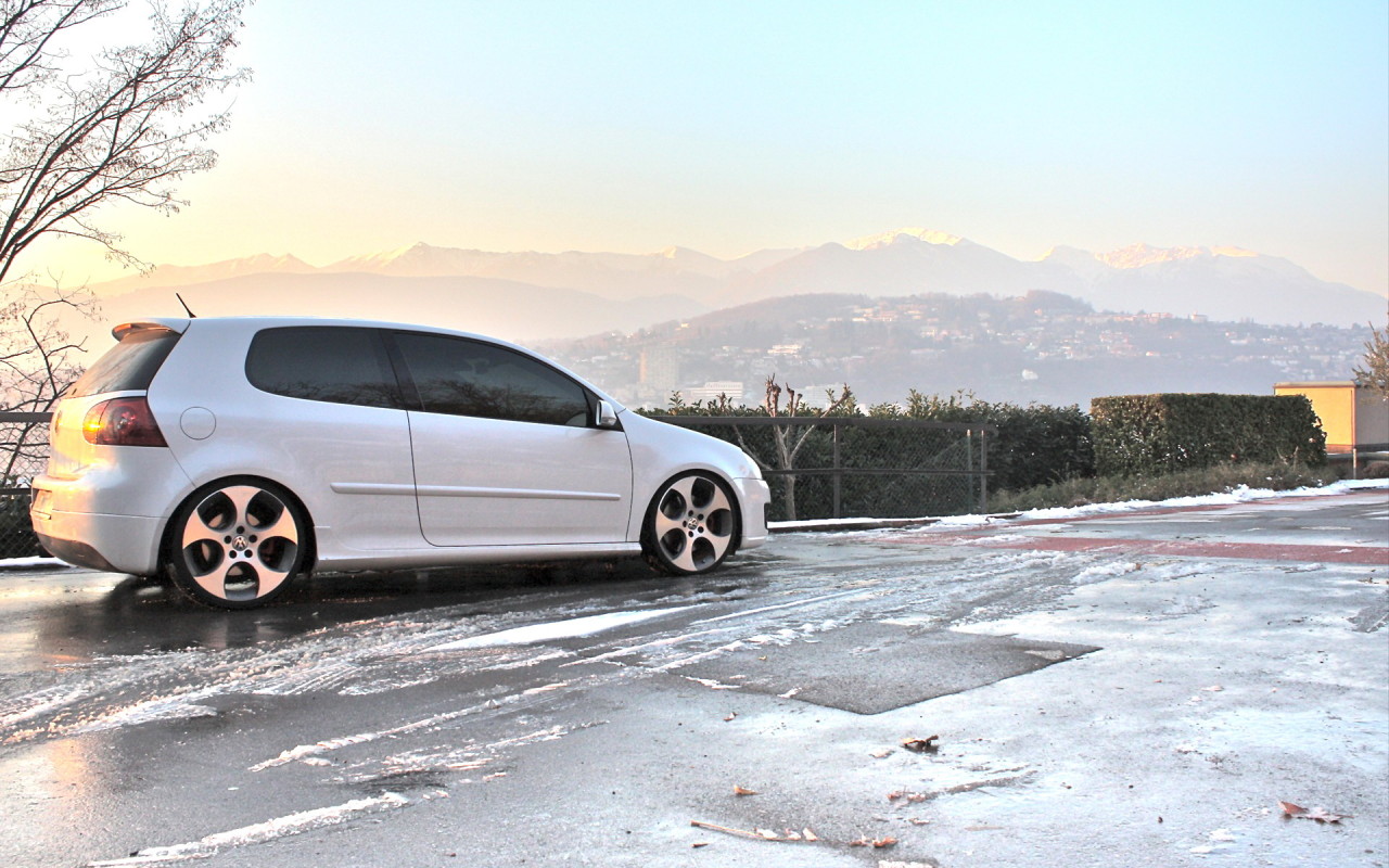 Volkswagen Golf GTI