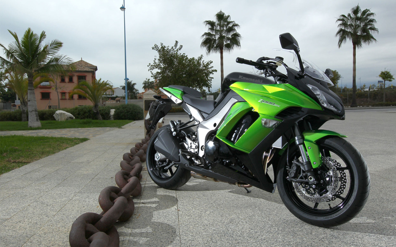 Kawasaki Z1000SX