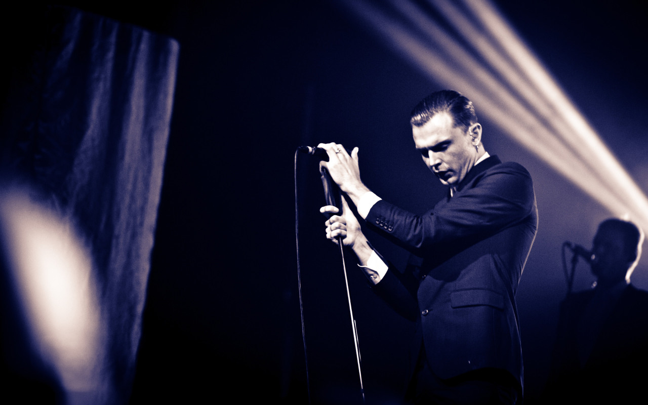 Theo Hutchcraft музыкант