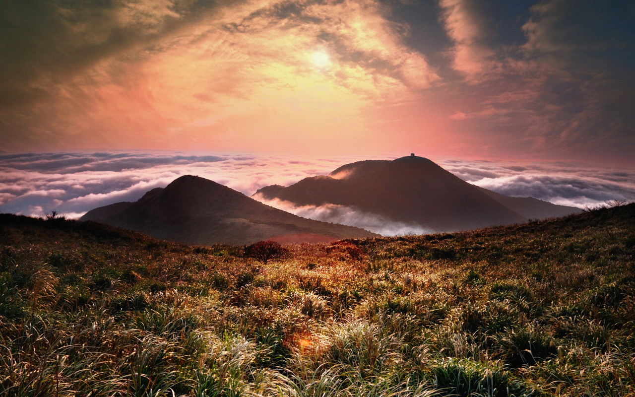 Горы и туман