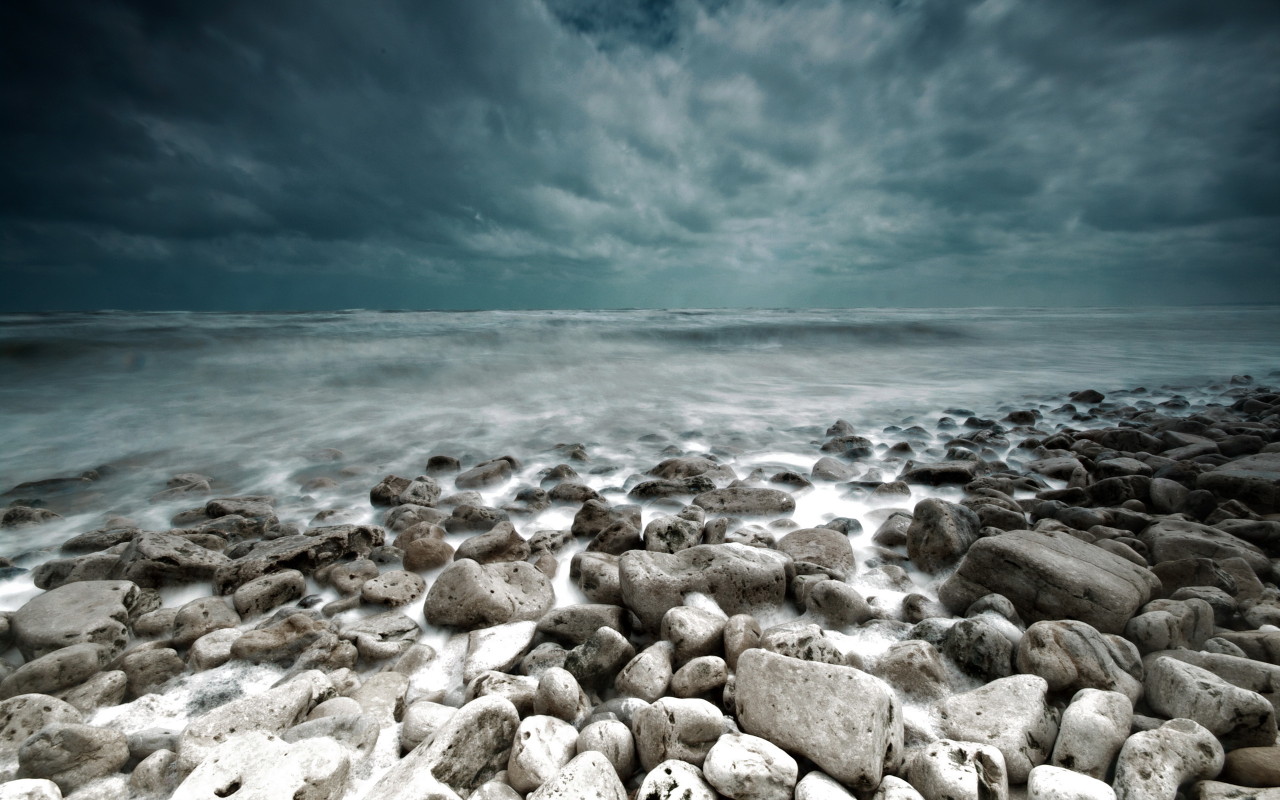 Надвигающийся шторм