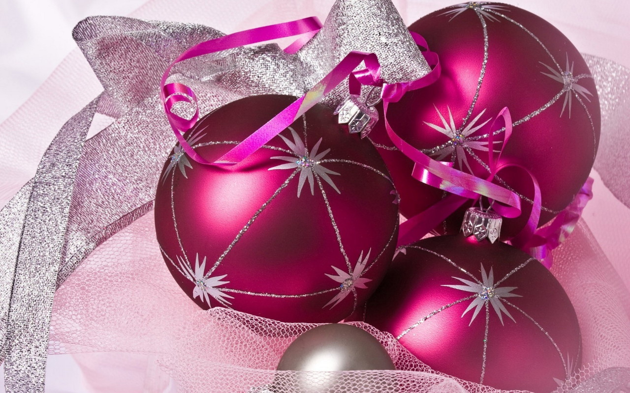 Елочные шары