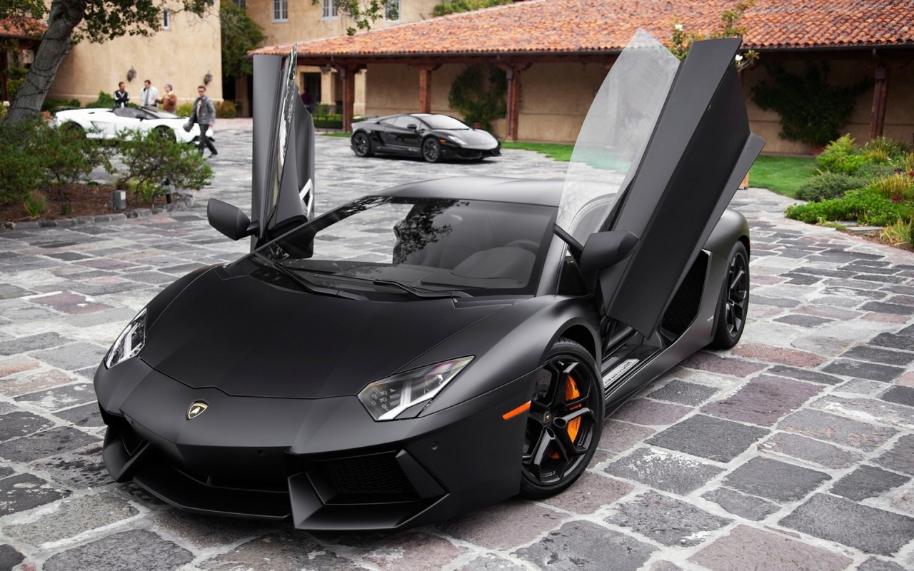 Lamborghini-Aventador