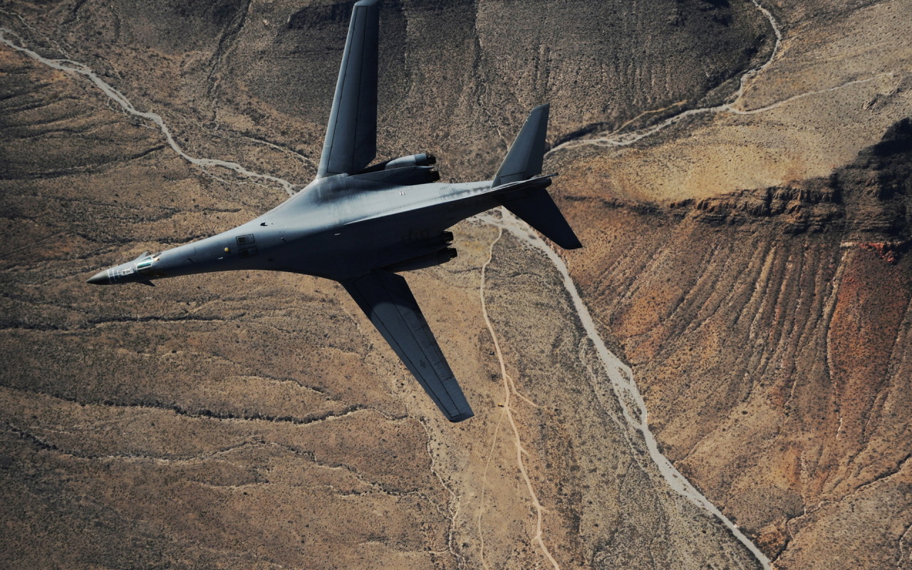 бомбардировщик Rockwell B-1B