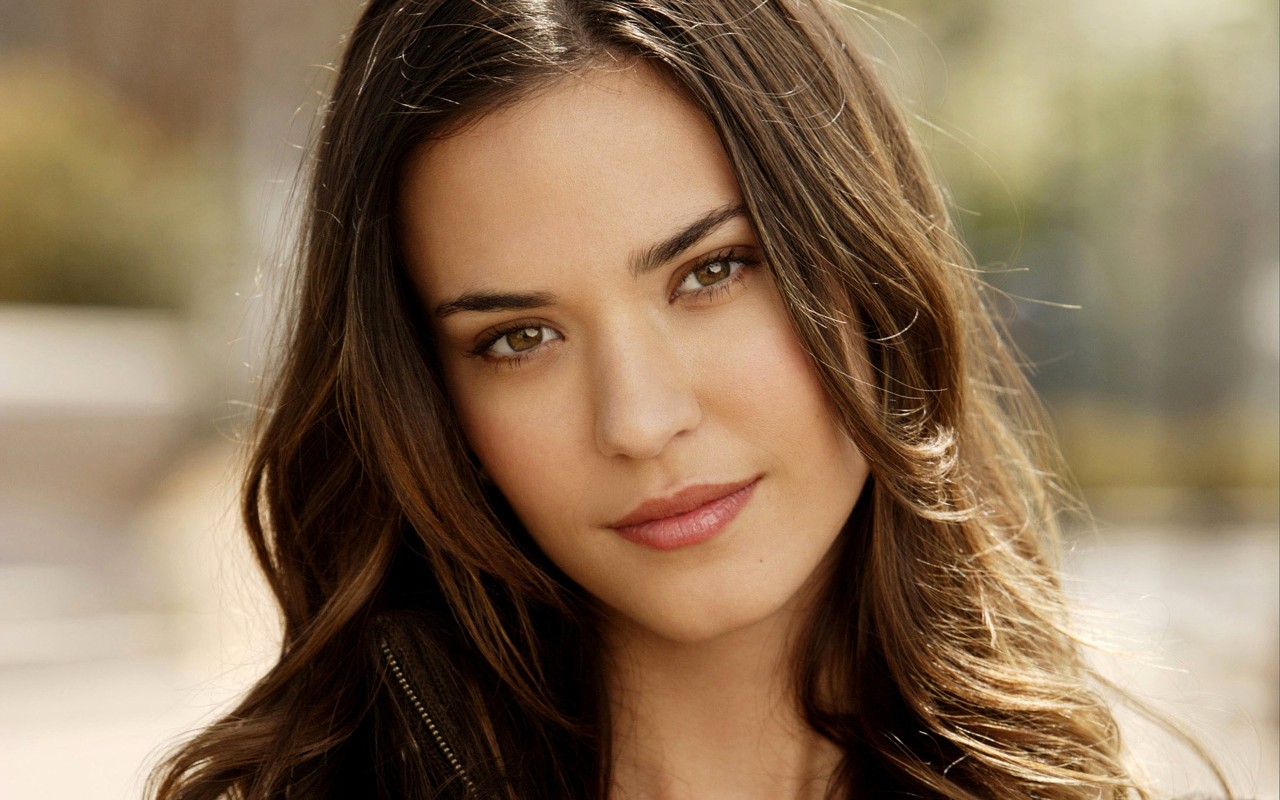 Одетт Эннэйбл (Odette Annable)