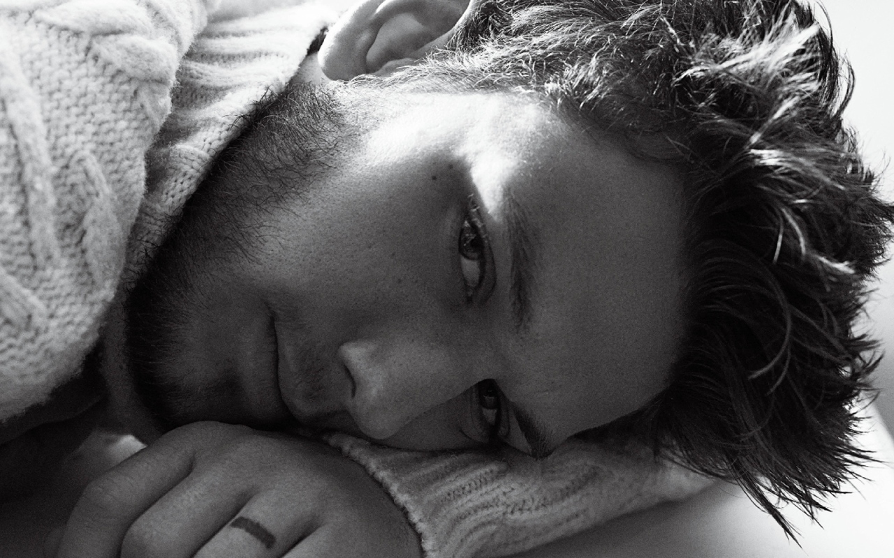 Alex Pettyfer (Алекс Петтифер)