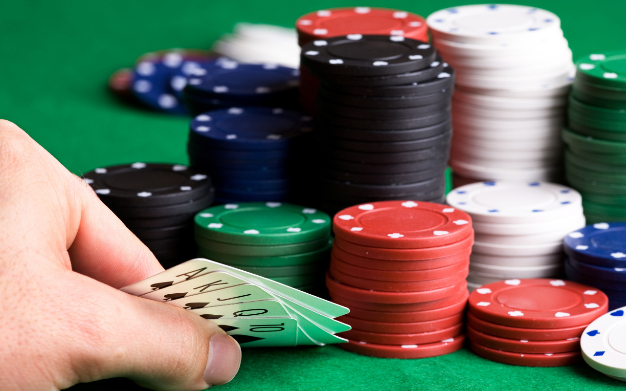 Фишки и карты