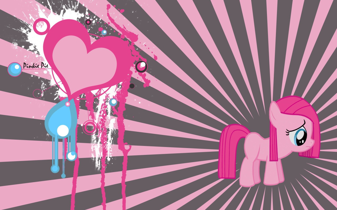 Розовый пирог