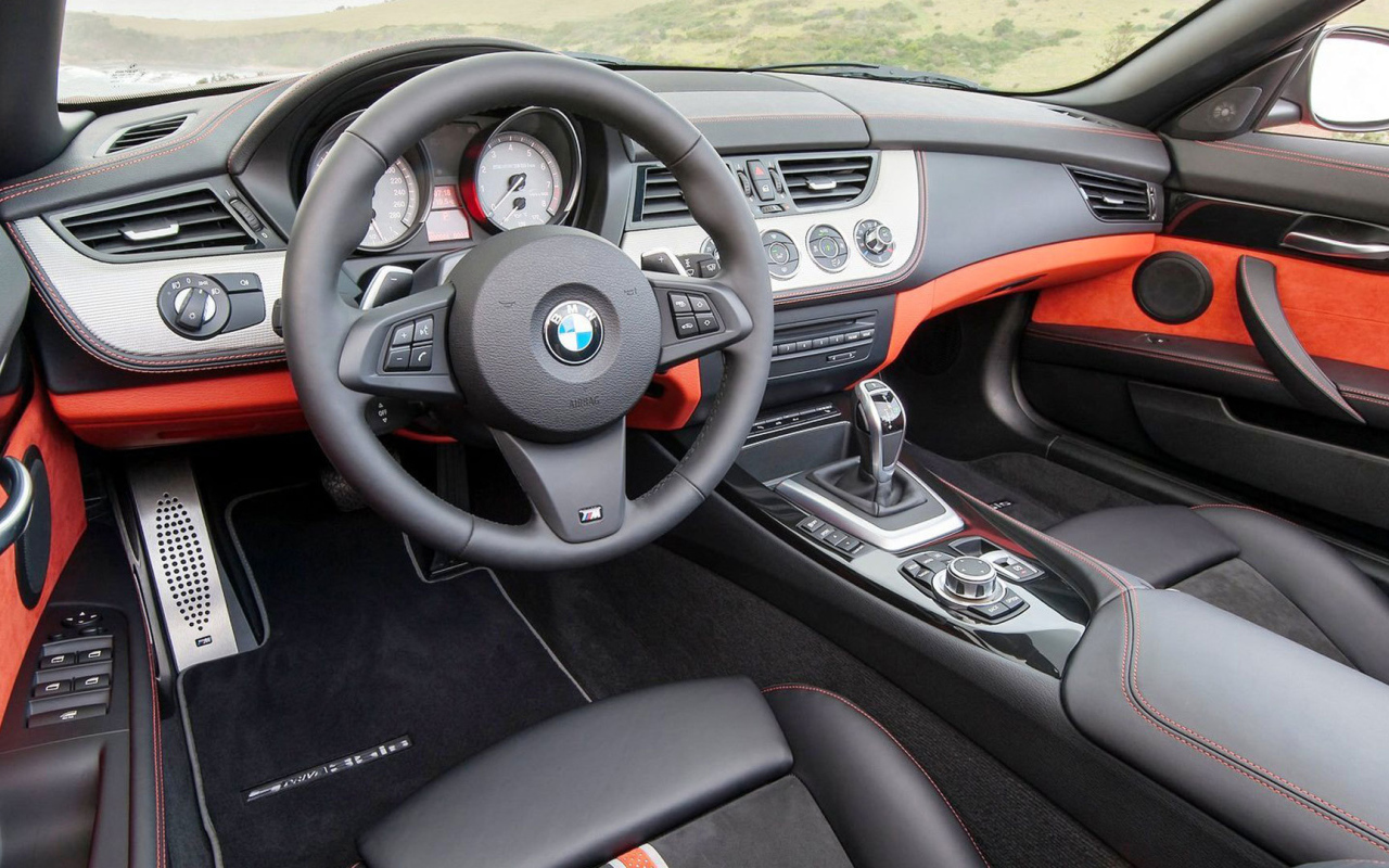 Салон кроссовера BMW X4