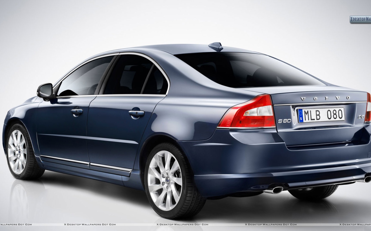Потрясающий синий Volvo S80
