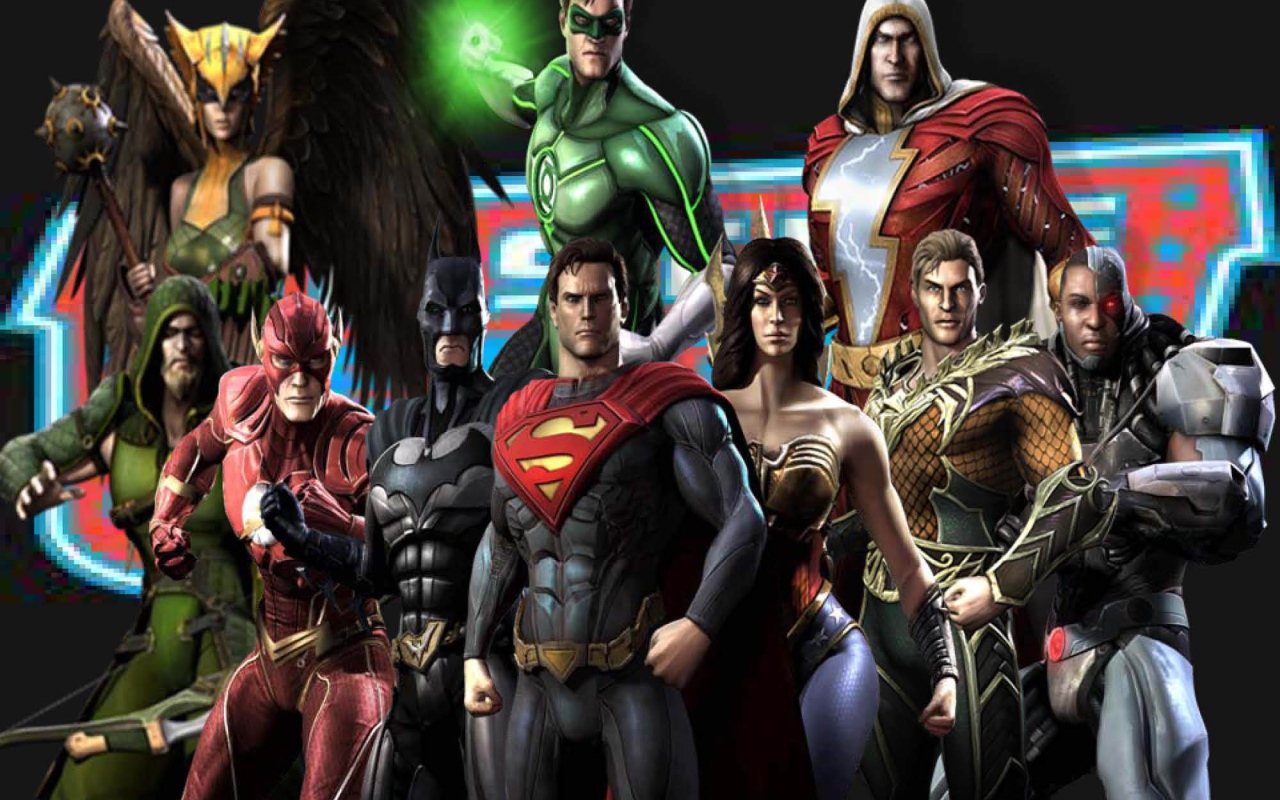 Лига Справедливости готовы к бою