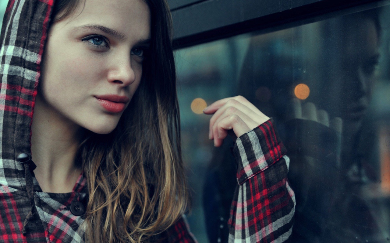 Куртка с капюшеном