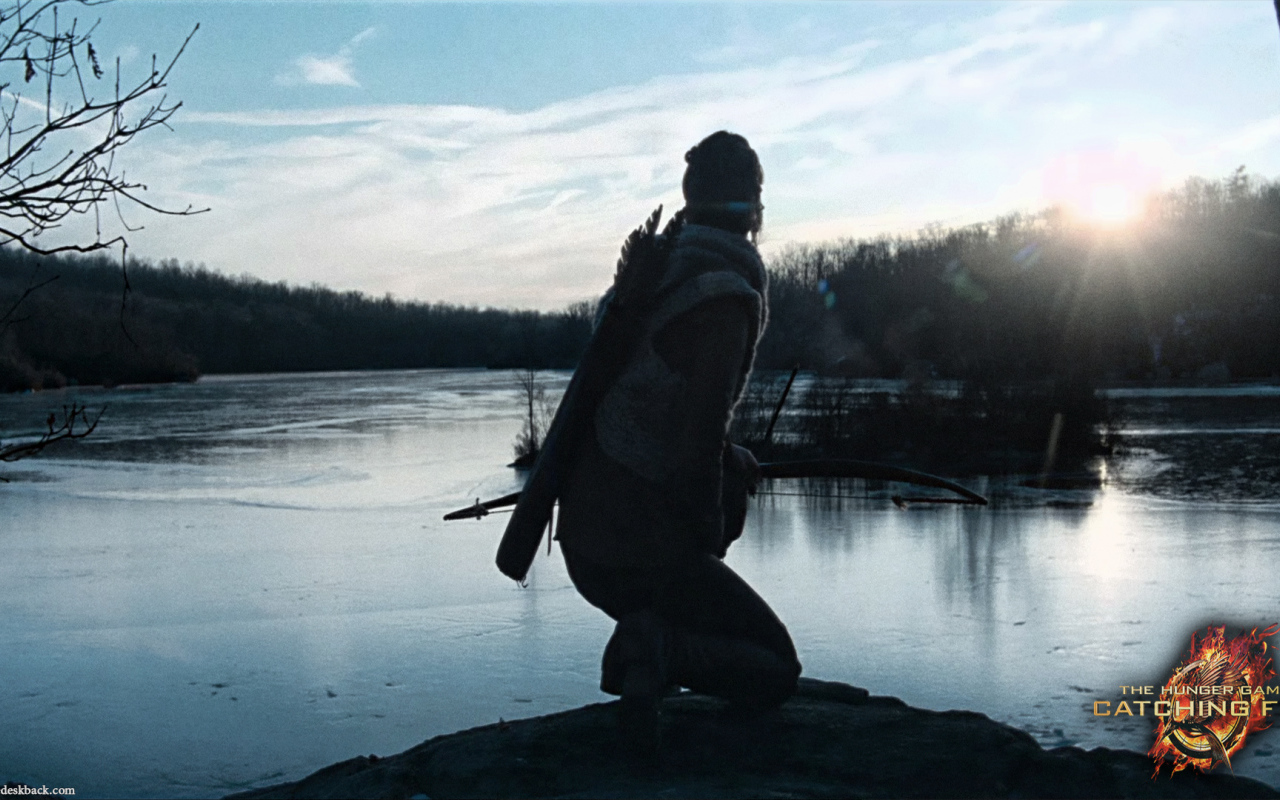 Голодные игры возгорания: герой в лесу