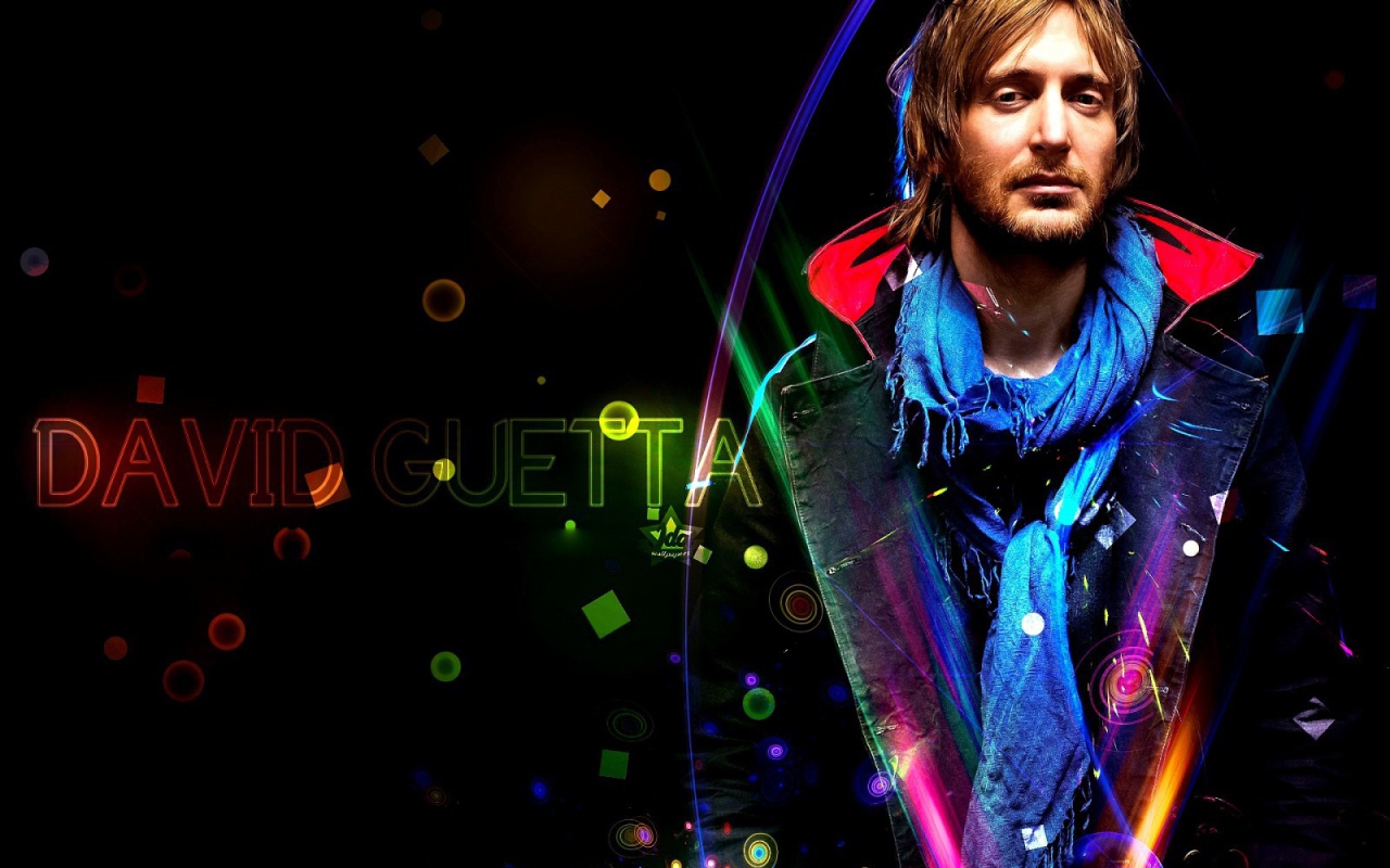 David Guetta на красивом фоне