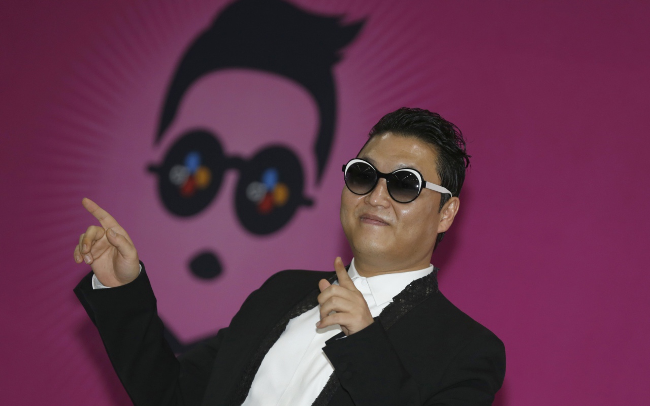 PSY на вручении премии