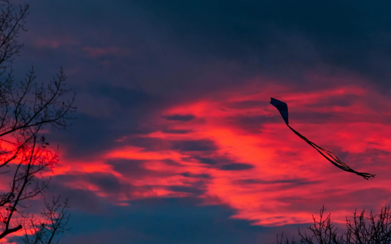 Красные облака