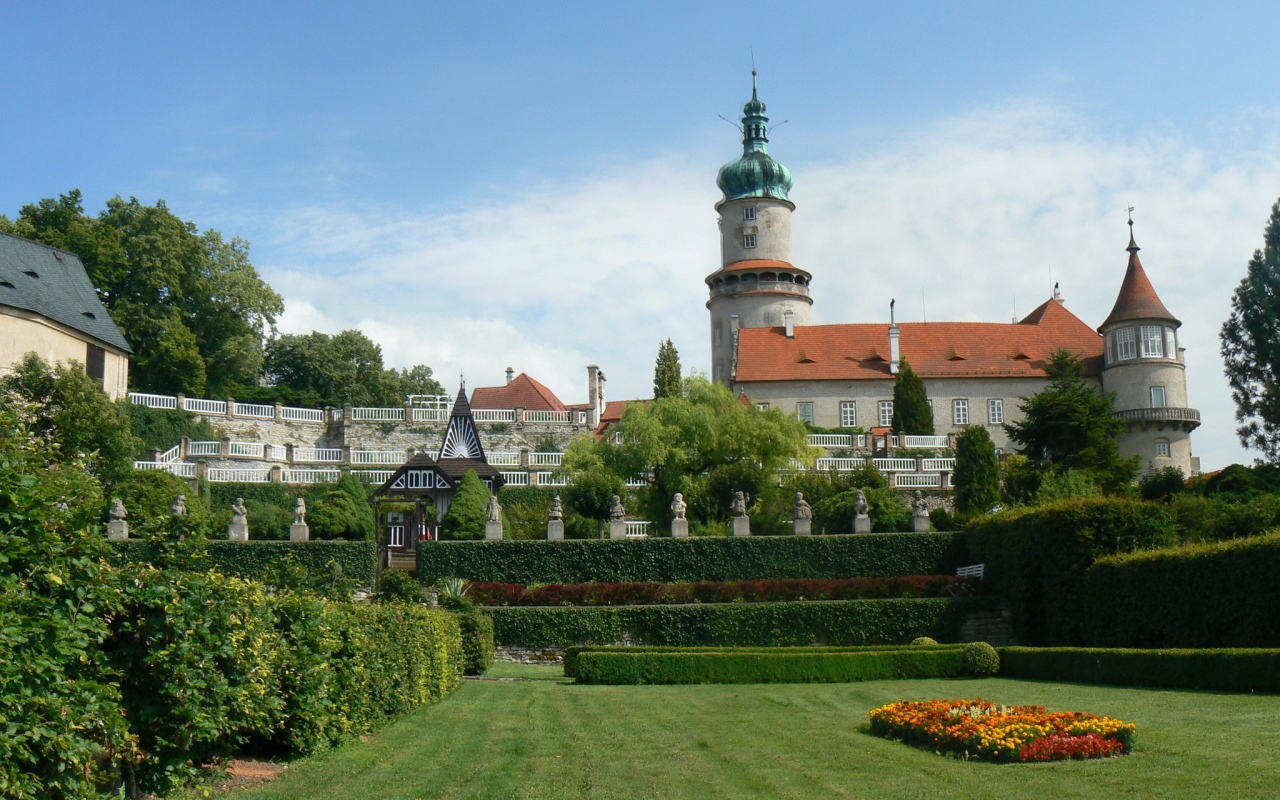 Пейзаж вокруг костела