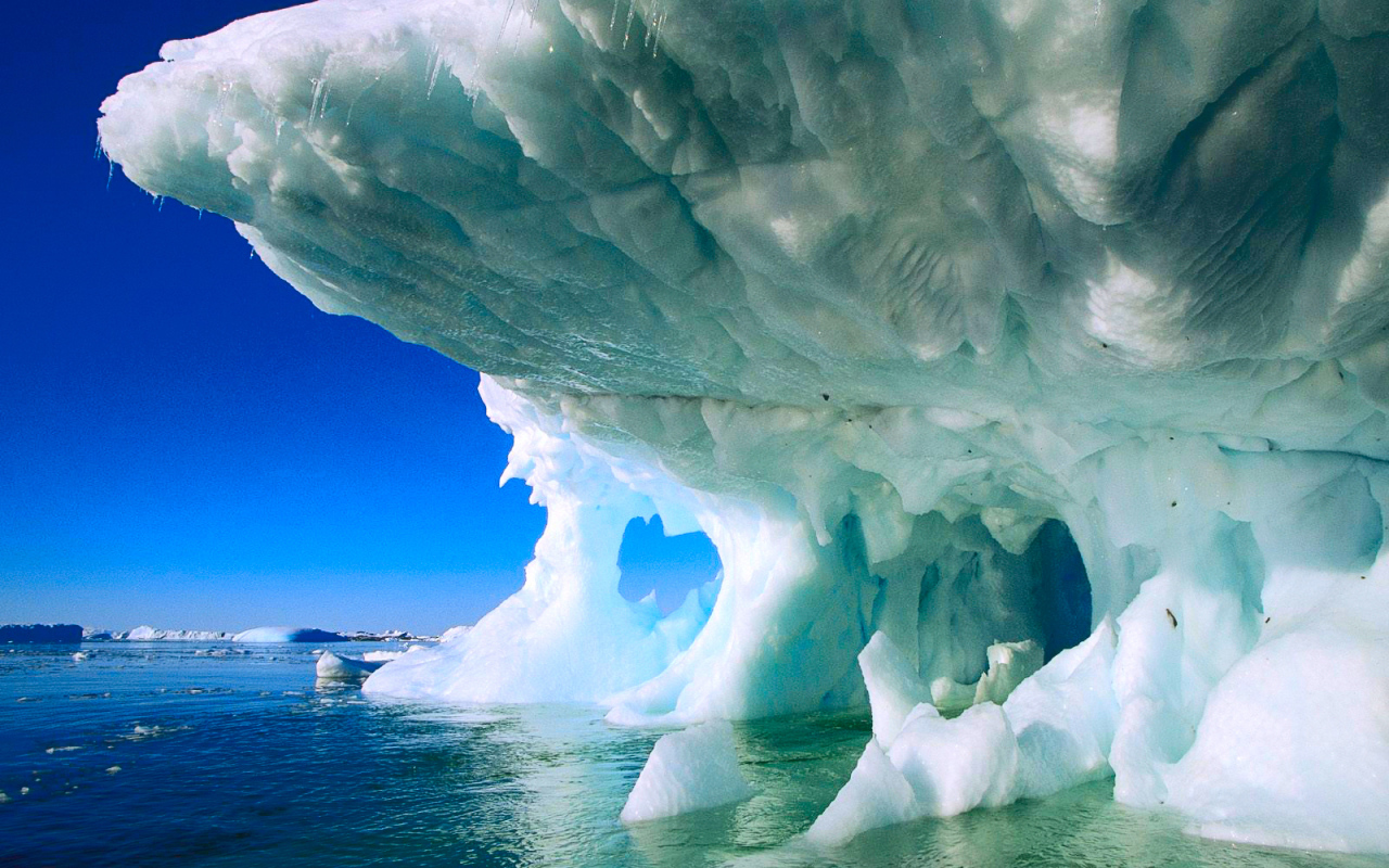Фигурный айсберг