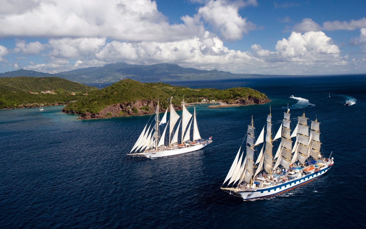 Парусники в походе