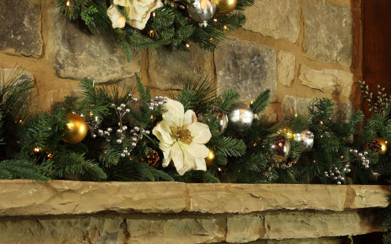 Гирлянды из хвои