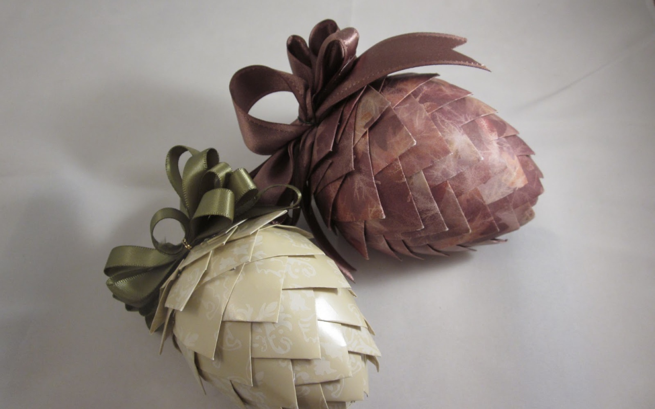 Бумажные елочные игрушки