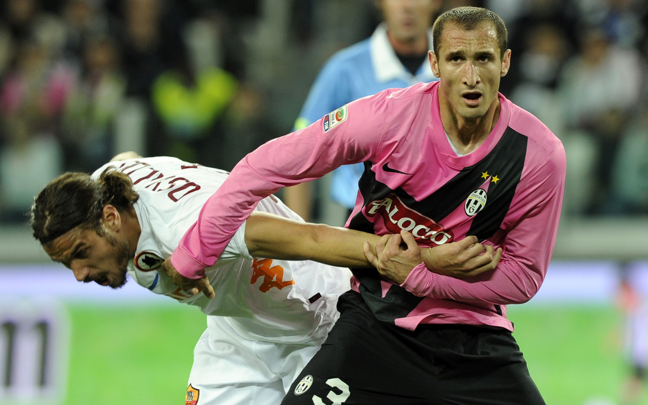 Ювентус Джорджо Кьеллини агрессивный игрок