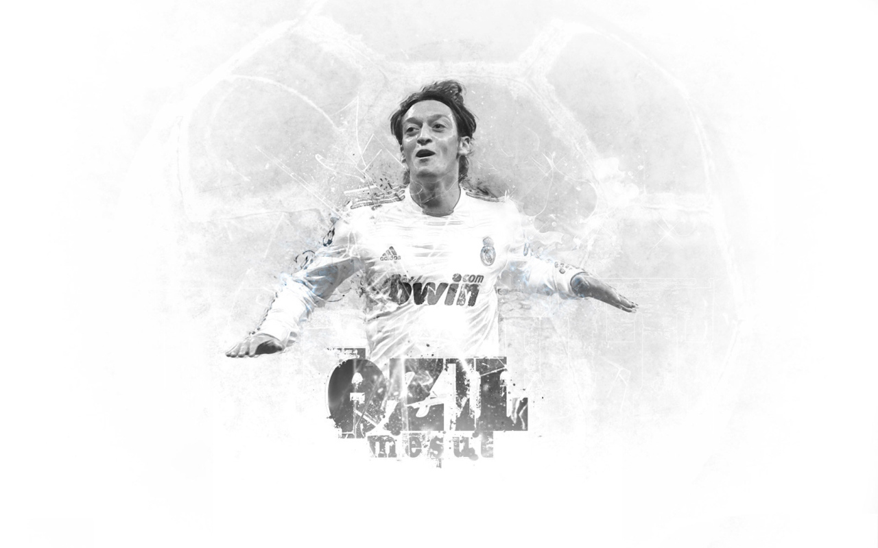 Лучший полузащитник Арсенала Месут Озил