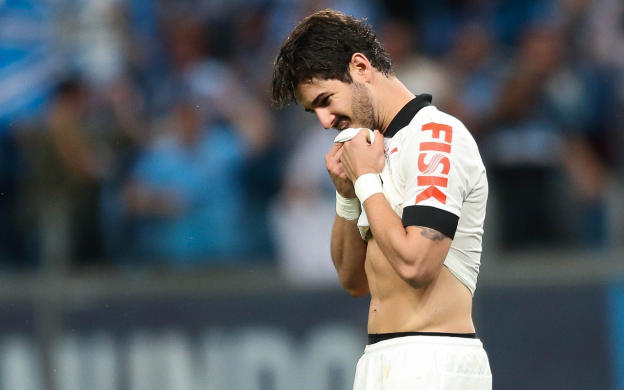 Незаменимый нападающий Коринфянам Алешандре Пато