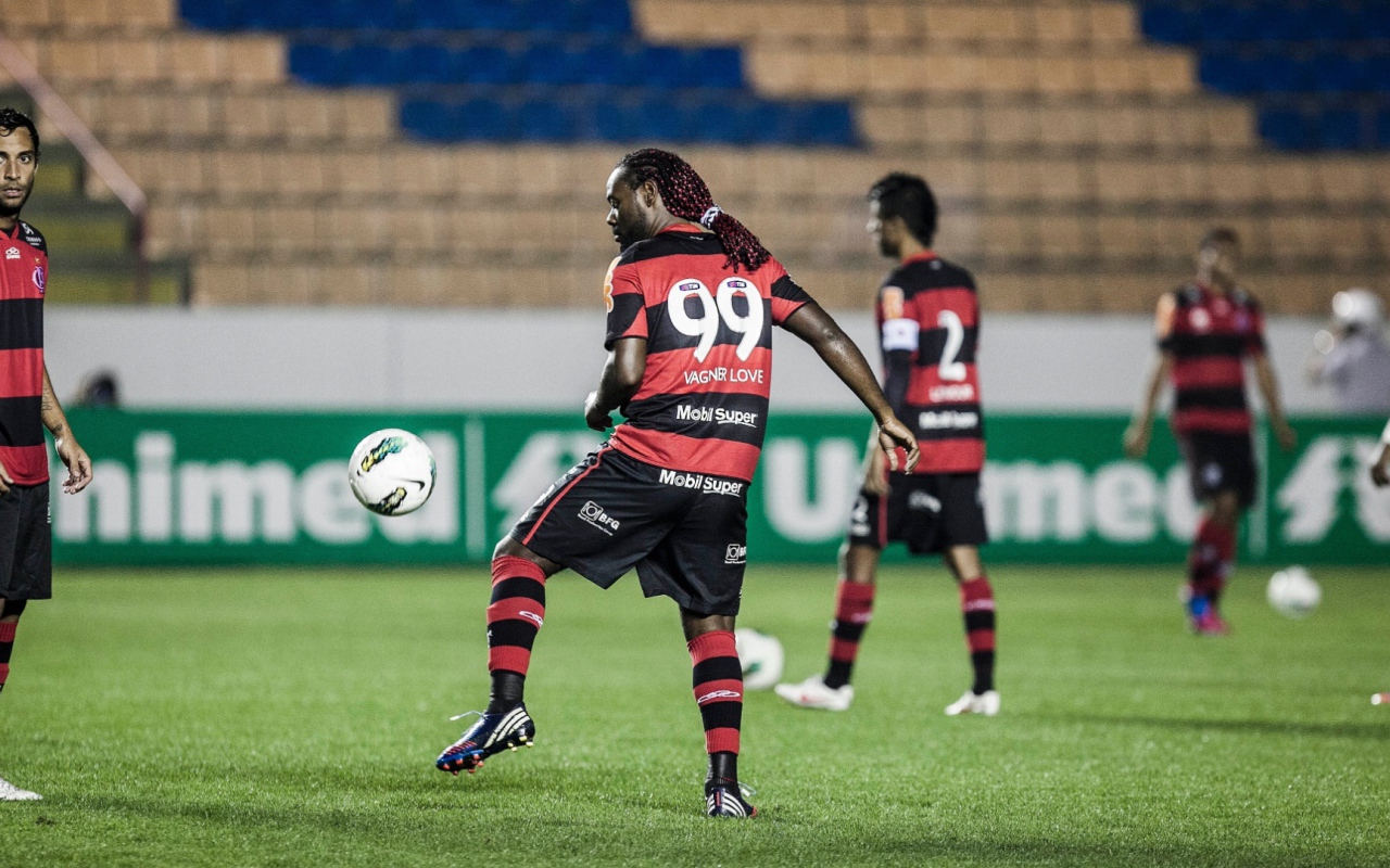 Игрок номер 99 Шаньдун Лунэн Вагнер