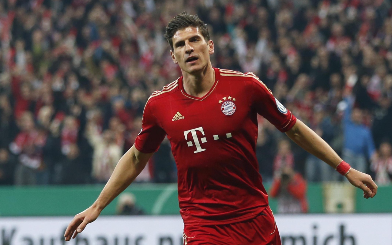 Лучший футболист Фиорентины Марио Гомес