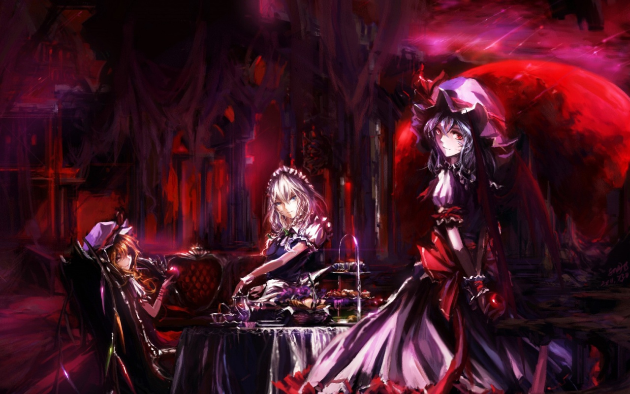 Девушки у стола